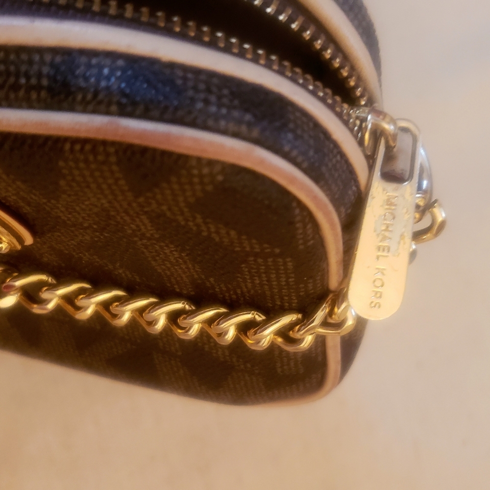 Purse - Picture 4 of 8